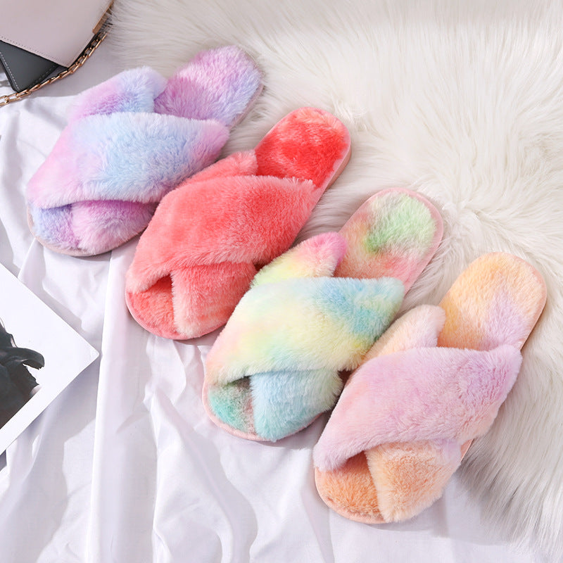Plush Criss-Cross Slippers – detail view